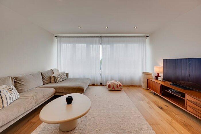 Appartement 3 pièces à Bredabaan, Antwerpen, à vendre