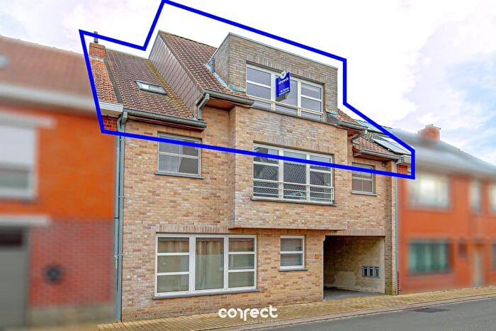 SintSebastiaanstraat, EERNEGEM : Appartement 3 pièces à louer
