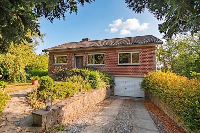 Maison 3 pièces à vendre à rue des Aubépines, MODAVE