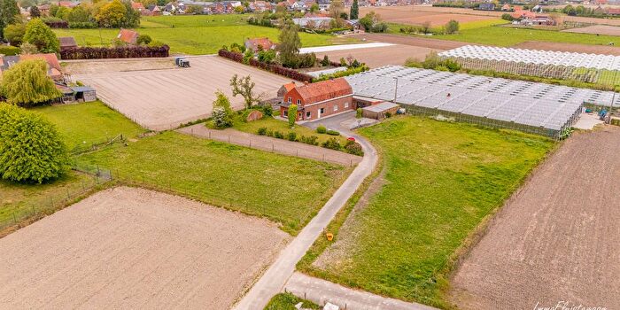 Maison 4 pièces à vendre - Oostrozebekestraat, Meulebeke