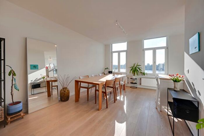 Appartement 2 pièces à Plantinkaai, Antwerpen, à vendre