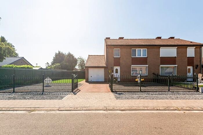Maison 3 pièces à Heivinkstraat, Zonhoven, à vendre