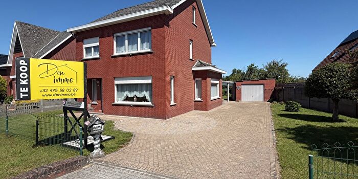 Maison 3 pièces à vendre à Hulstsestraat, Veerle