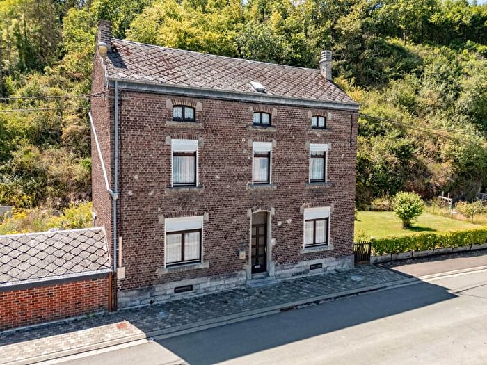 Rue du Congo, Rochefort : Maison 3 pièces à vendre
