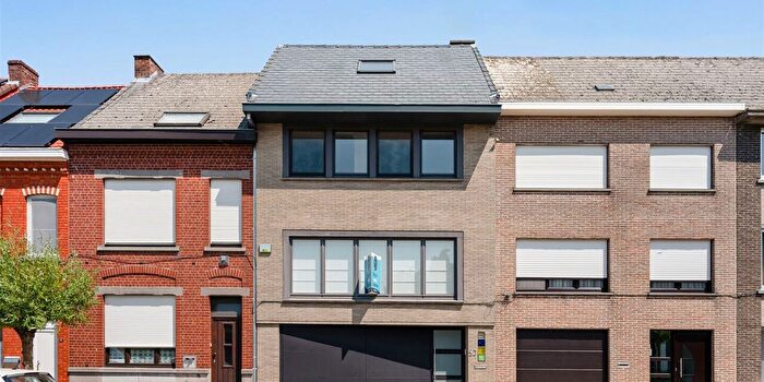 Maison 5 pièces à Constantin Meunierstraat, Ronse, à vendre