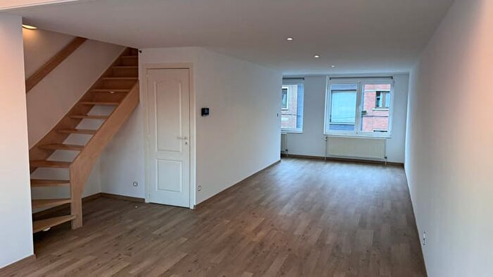 Rue Du Moulin, SaintGhislain : Appartement 7 pièces à louer