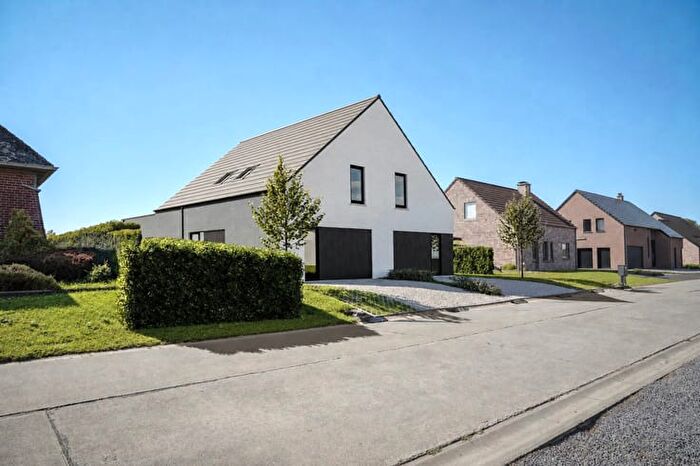 Longue Borne, LOT : Maison 2 pièces à vendre
