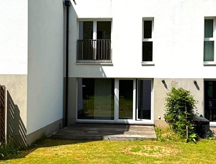 Rue de Bitburg, ARLON : Appartement 3 pièces à vendre