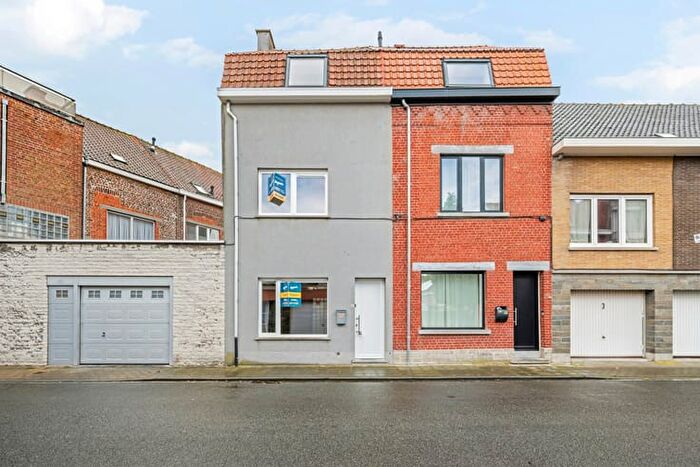 Maison 1 pièce à vendre - Poedermagazijnstraat, Menen