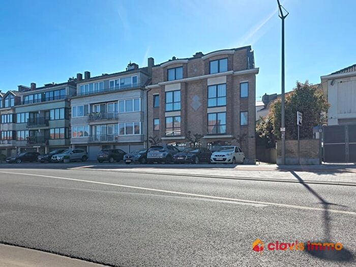 SintAnnalaan, STROMBEEKBEVER : Maison 8 pièces à vendre