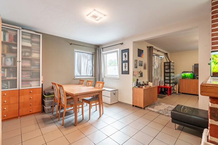 Appartement 10 pièces à vendre - Ruisstraat, Genk