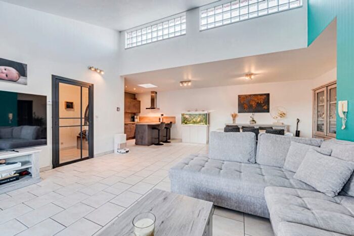 Maison 3 pièces à vendre à Rue Toussaint Pypops, B