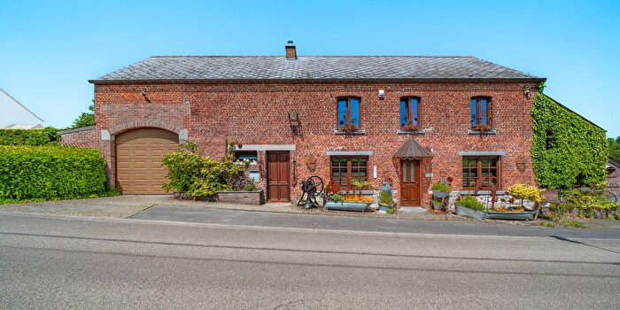 Maison 4 pièces à vendre à Rue du Gouty, Fourbechies