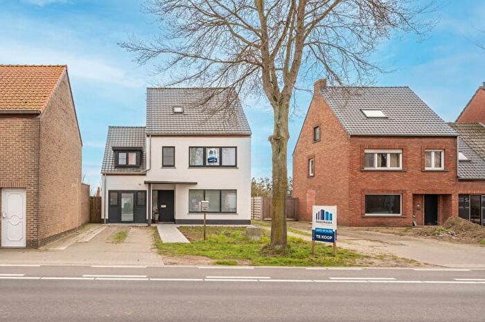 Maison 15 pièces à vendre à Gistelsteenweg, Jabbeke