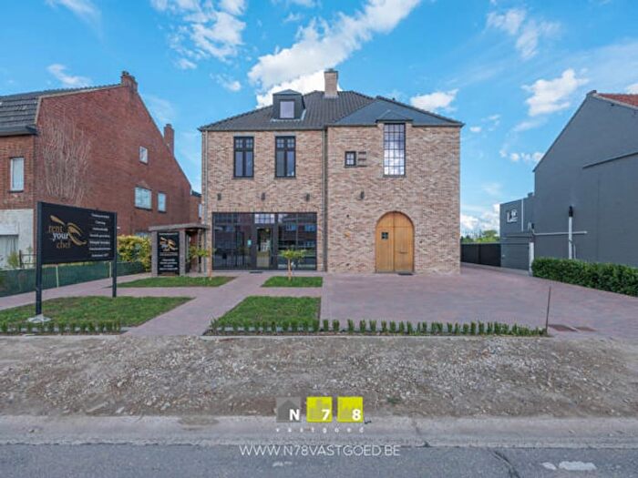 Maison 2 pièces à Rijksweg, DilsenStokkem, à vendre