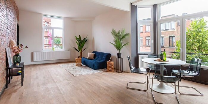 Julius De Geyterstraat, Wilrijk : Appartement 3 pièces à vendre