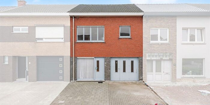 PetegemaandeLeie, OostVlaanderen - Maison 3 pièces à vendre