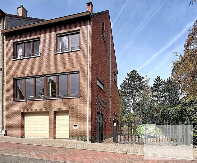 Maison 4 pièces à Boulevard Pire Lefèbvre Desnouettes, BRAINEL'ALLEUD, à vendre