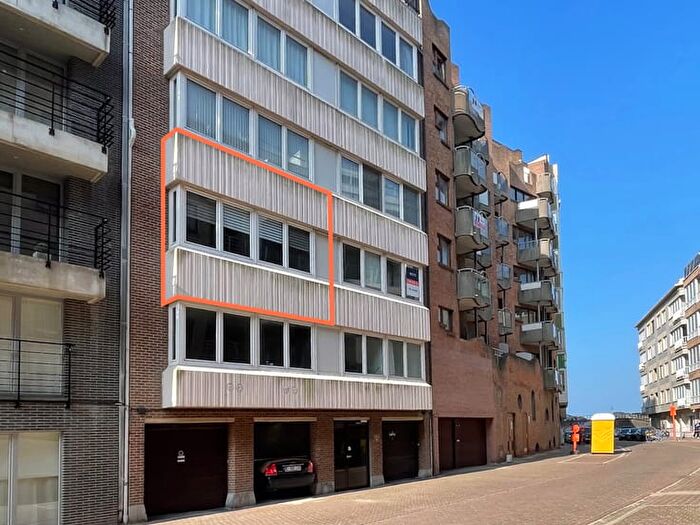 Appartement 2 pièces à Raversijdestraat, Oostende, à vendre