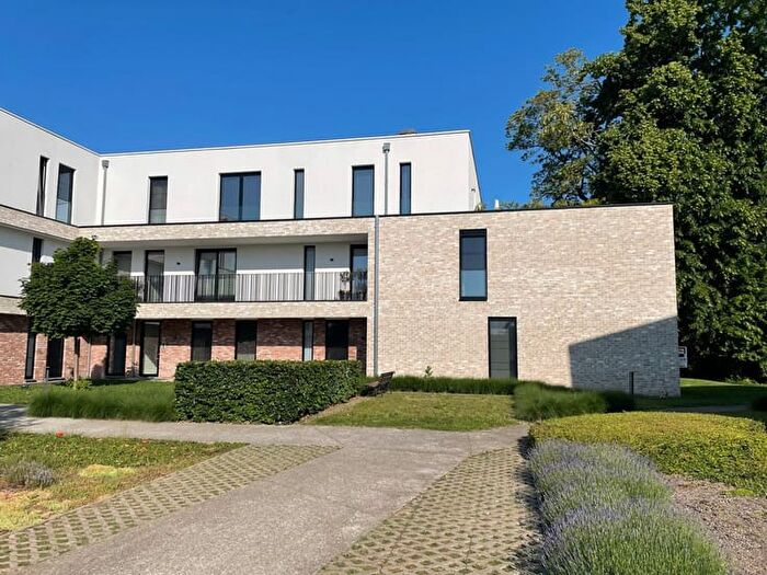 Graethempoort, TONGERENBORGLOON - Appartement 3 pièces à vendre