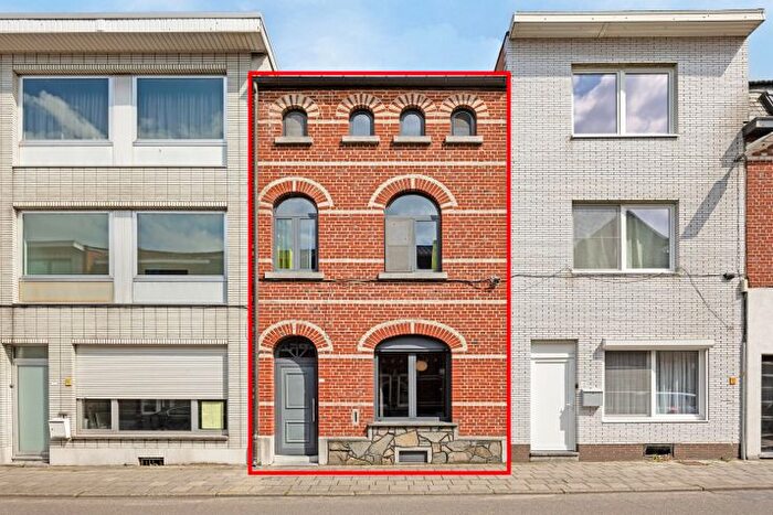 Maison 13 pièces à vendre - Leopold II straat, SintTruiden