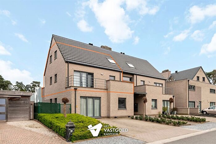 Appartement 3 pièces à vendre à Nieuwstraat E, HAM