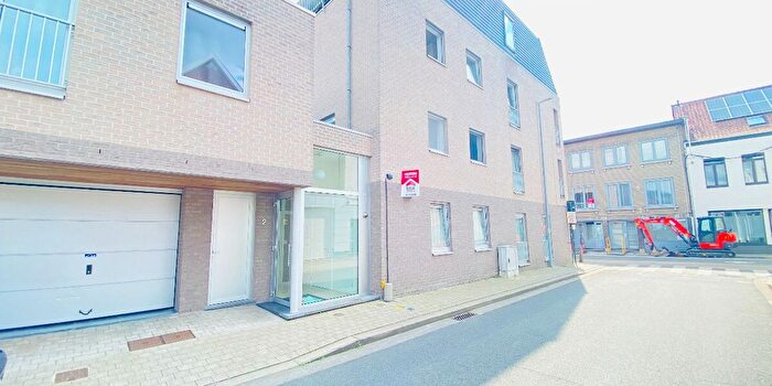 Appartement 1 pièce à Handboogstraat, Wevelgem, à louer