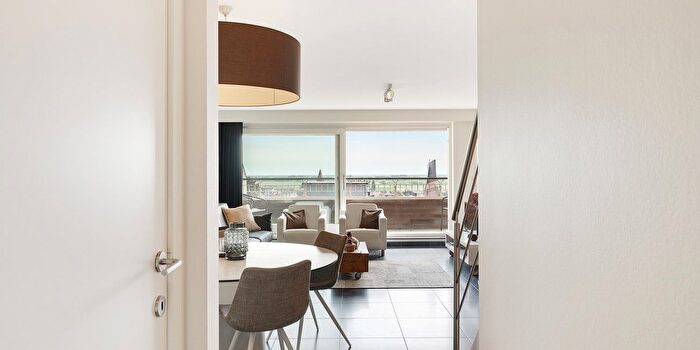 Appartement 3 pièces à Patriottenstraat, Duinbergen, à vendre
