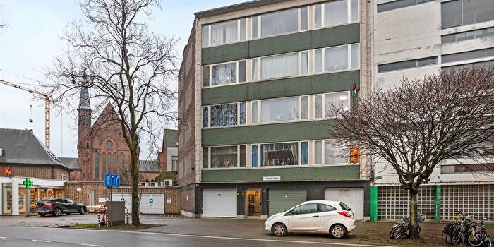 Luitenant Lippenslaan, Borgerhout : Appartement 2 pièces à vendre