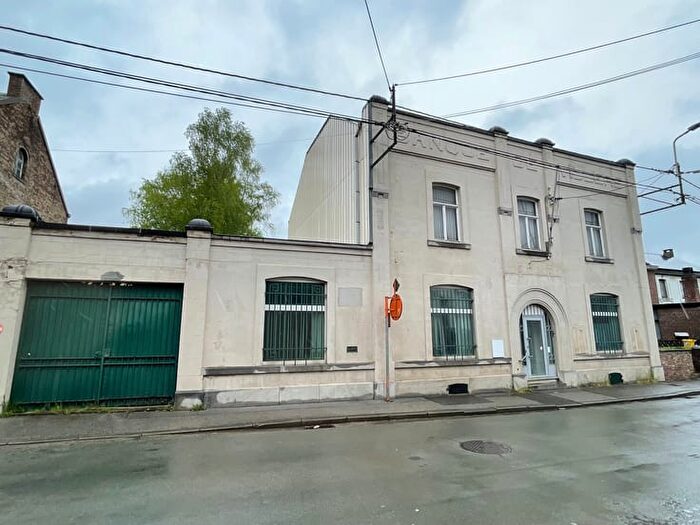 rue de Huy, VILLERSLEBOUILLET : Maison 5 pièces à vendre