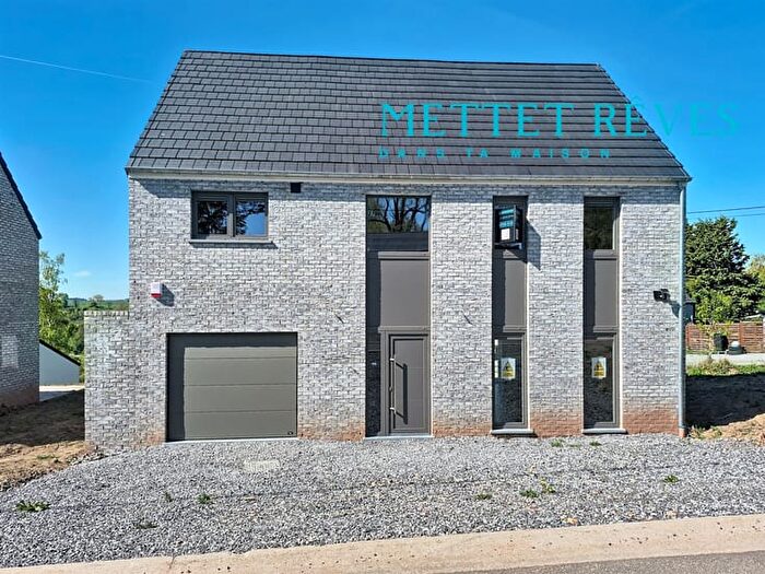 Maison 4 pièces à Rue Noéchamps, B, à vendre
