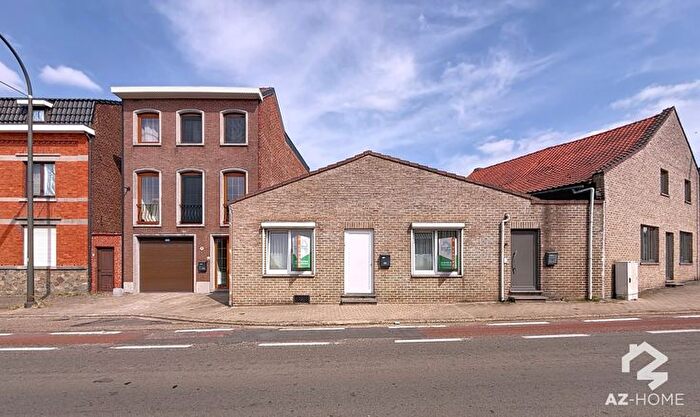 Hasseltsesteenweg, Tongres - Maison 2 pièces à vendre