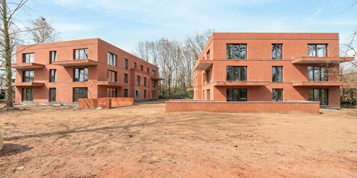 Appartement 3 pièces à vendre à Emile Verhaerenstraat, SintAmands