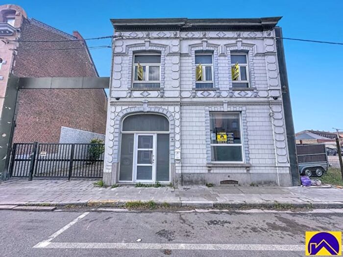 Rue de BelleVue, La Louvière - Maison 4 pièces à vendre