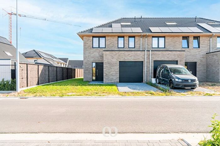 Maison 1 pièce à Gendarmeriestraat, Kluisbergen, à vendre