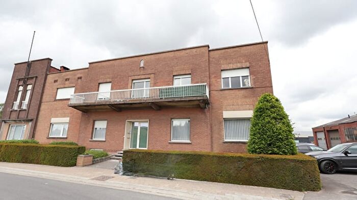 Appartement 9 pièces à Melkerijstraat, Ardooie, à louer