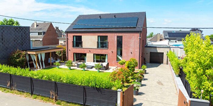 Maison 4 pièces à vendre - Rue du Stade, Housse