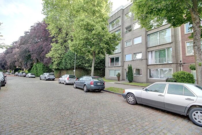 Appartement 4 pièces à Dennenlaan, V L, à vendre