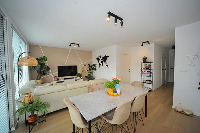 Appartement 2 pièces à vendre - Bergensesteenweg, SintPietersLeeuw