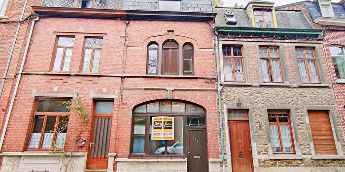Rue Arthur Defoin, Dinant - Maison 3 pièces à vendre