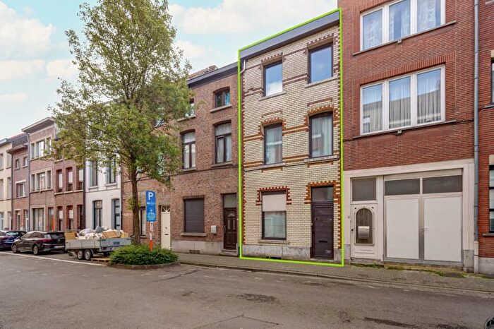 Maison 4 pièces à Aambeeldstraat, Mechelen, à vendre