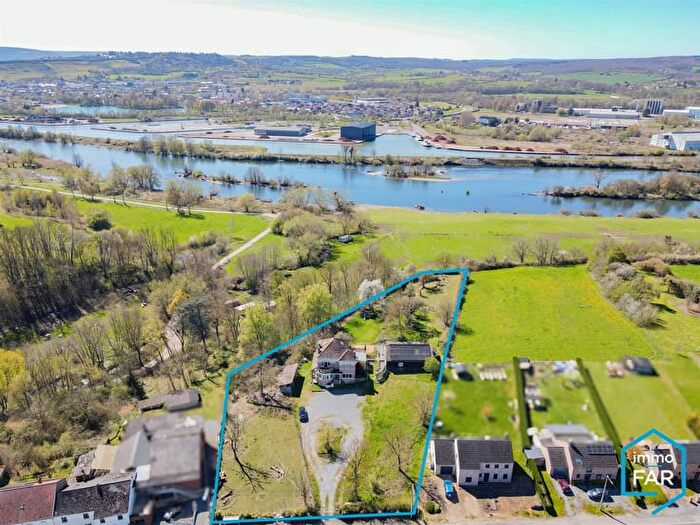 Maison 4 pièces à vendre - Rue du Faubourg, Heer