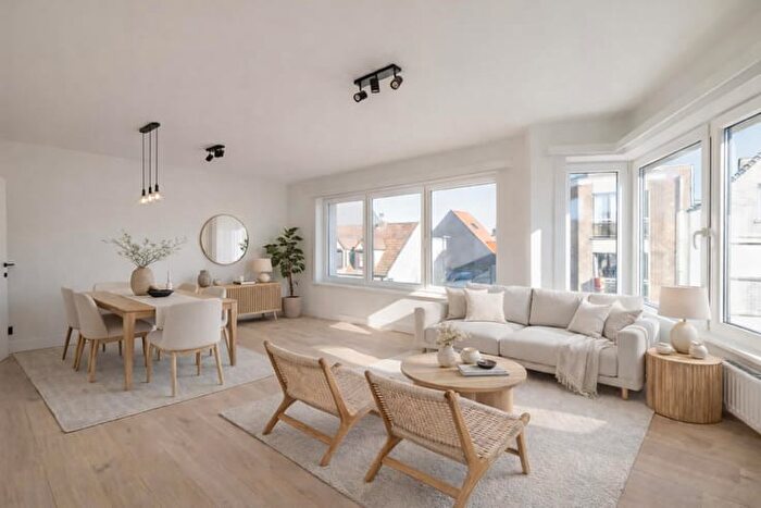 Appartement 2 pièces à Nieuwstraat, KnokkeHeist, à vendre