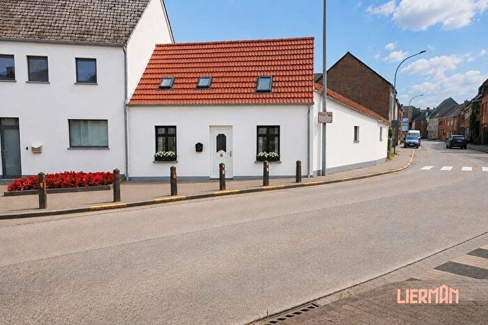Maison 5 pièces à SintRochusstraat, Herzele, à vendre