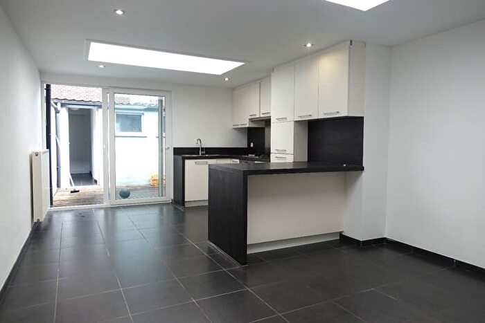 Maison 1 pièce à Damberdstraat, Roeselare, à louer
