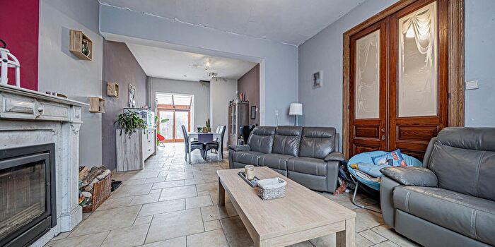 Maison 5 pièces à vendre à Rue NotreDame, Walcourt