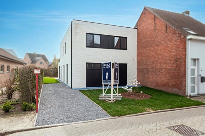Maison 3 pièces à vendre à Veestraat, Vosselaar