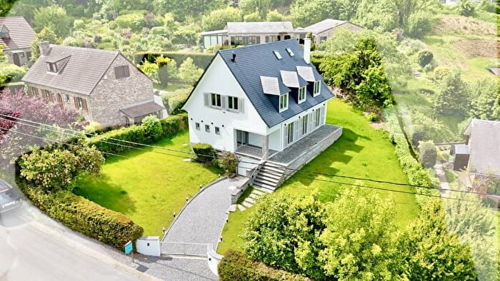 Maison 4 pièces à vendre - Avenue Du Val D'or, Namen