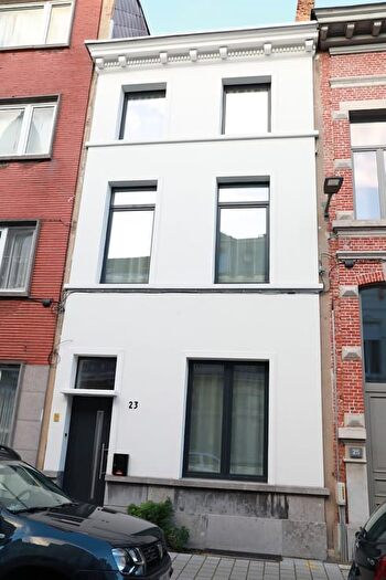 Belegstraat, Antwerpen - Maison 14 pièces à louer