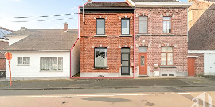 Maison 3 pièces à vendre à Chaussée Romaine, ChapellelezHerlaimont